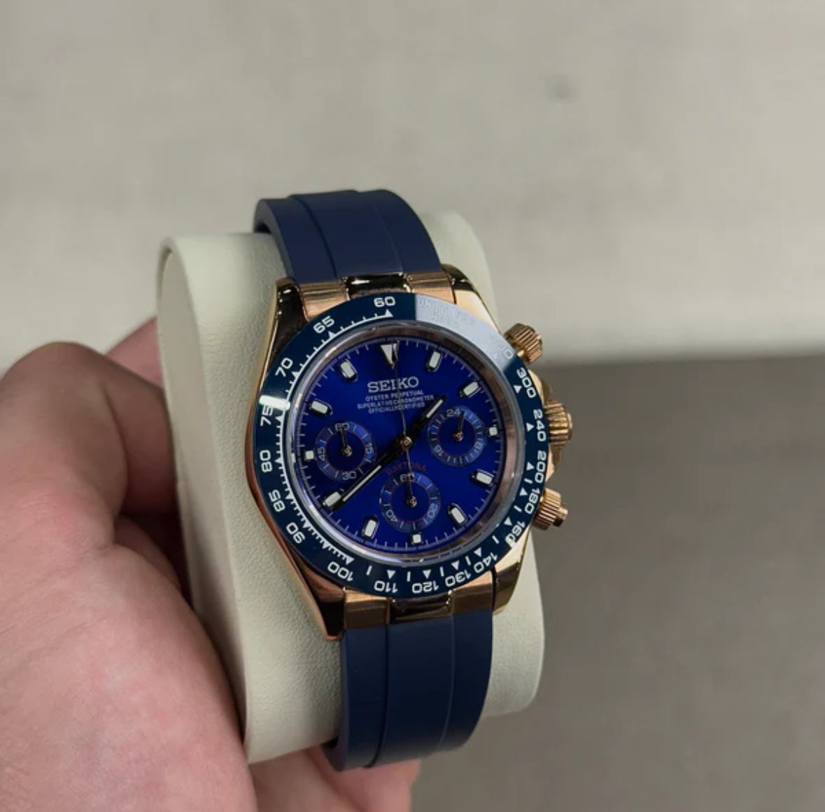 SEIKO DAYTONA DIAL (GUMMI REM) - MØRKEBLÅ DIAL