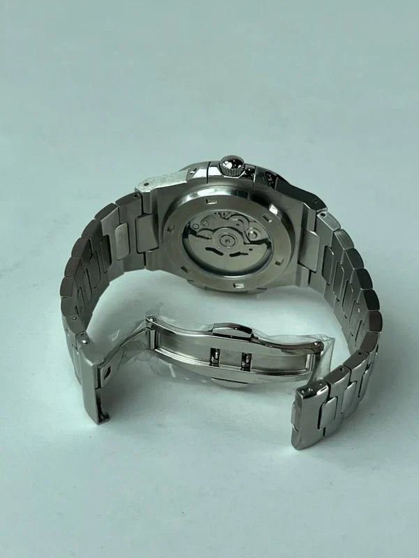 SEIKO NAUTILUS - MØRKE BLÅ DIAL