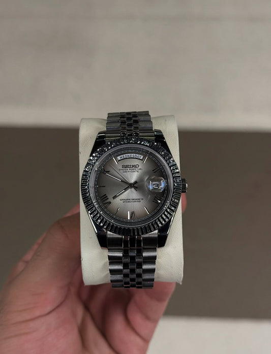 SEIKO DAYDATE - SORT DIAL