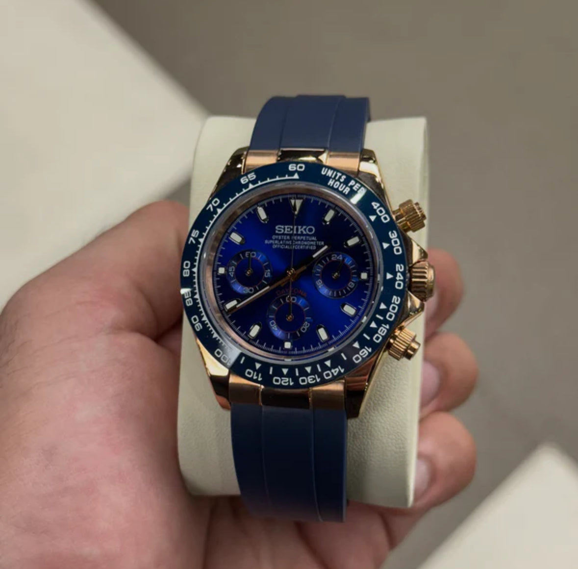 SEIKO DAYTONA DIAL (GUMMI REM) - MØRKEBLÅ DIAL